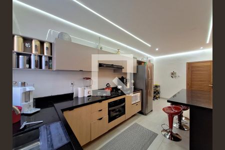 Cozinha de casa à venda com 4 quartos, 200m² em Vila Isolina Mazzei, São Paulo