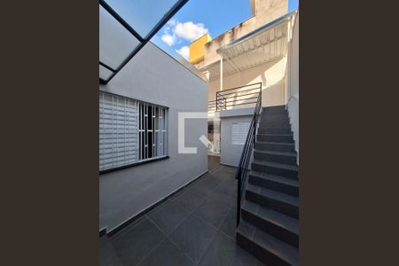 Quintal de casa à venda com 4 quartos, 200m² em Vila Isolina Mazzei, São Paulo