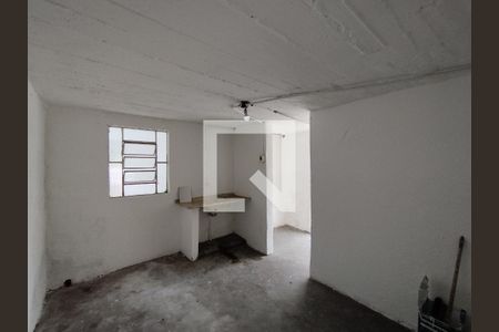 Quarto de Serviço de casa à venda com 2 quartos, 200m² em Vila Nair, São Paulo