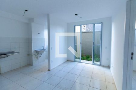 Sala de apartamento para alugar com 2 quartos, 51m² em Conjunto Habitacional Teotonio Vilela, São Paulo