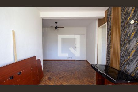 Sala de apartamento à venda com 2 quartos, 84m² em Barra da Tijuca, Rio de Janeiro