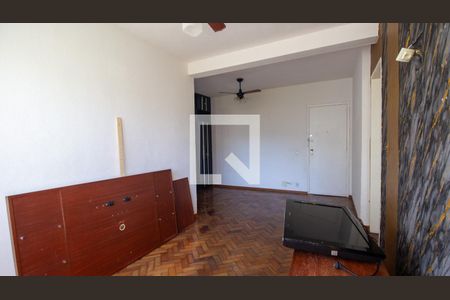 Sala de apartamento à venda com 2 quartos, 84m² em Barra da Tijuca, Rio de Janeiro