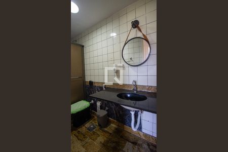 Banheiro Social de apartamento à venda com 2 quartos, 84m² em Barra da Tijuca, Rio de Janeiro