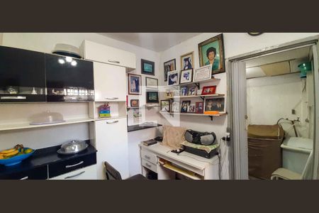 Casa 1 - Sala de casa à venda com 4 quartos, 150m² em Jardim Santa Tereza, Osasco