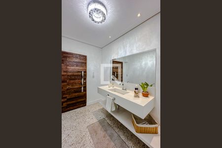 Lavabo de casa à venda com 3 quartos, 380m² em Vila Invernada, São Paulo