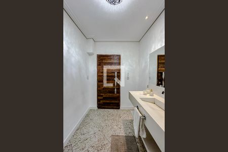 Lavabo de casa à venda com 3 quartos, 380m² em Vila Invernada, São Paulo