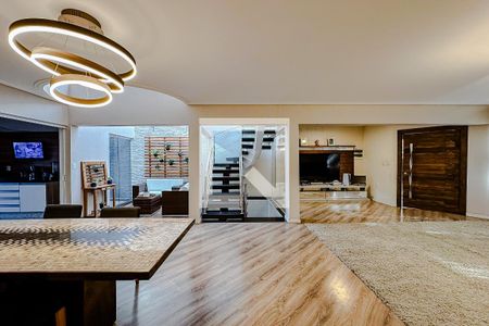 Sala de casa à venda com 3 quartos, 380m² em Vila Invernada, São Paulo