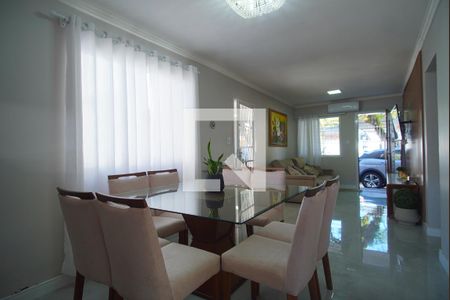 Sala de casa à venda com 2 quartos, 101m² em Jardim Itu, Porto Alegre
