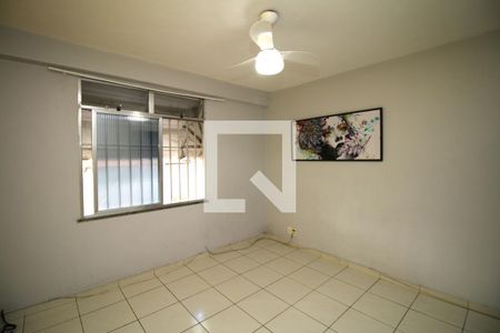 Sala de apartamento à venda com 2 quartos, 50m² em Irajá, Rio de Janeiro