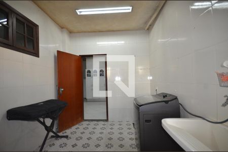 Cozinha de casa para alugar com 3 quartos, 400m² em Vila Valqueire, Rio de Janeiro