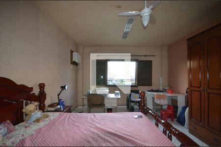 Quarto 1 Suite de casa para alugar com 3 quartos, 400m² em Vila Valqueire, Rio de Janeiro