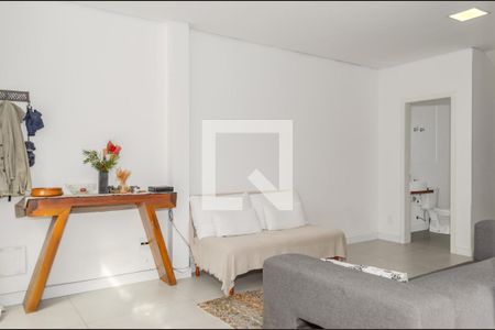 Sala de casa para alugar com 4 quartos, 130m² em Lagoa da Conceição, Florianópolis