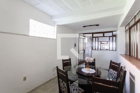Sala 2 de casa à venda com 4 quartos, 280m² em Jardim Guanabara, Belo Horizonte