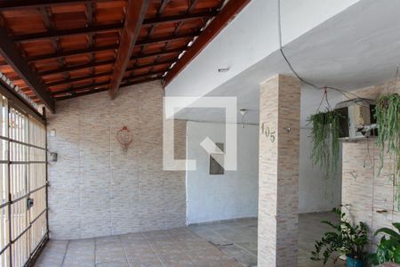 Garagem de casa à venda com 4 quartos, 280m² em Jardim Guanabara, Belo Horizonte