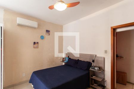 Suíte de casa à venda com 4 quartos, 280m² em Jardim Guanabara, Belo Horizonte