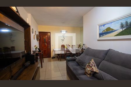 Sala de apartamento à venda com 2 quartos, 58m² em Barra da Tijuca, Rio de Janeiro