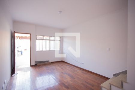 SALA de casa para alugar com 4 quartos, 107m² em Imirim, São Paulo