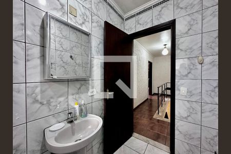 Banheiro Social de casa à venda com 2 quartos, 190m² em Jardim Santo Amaro, São Paulo