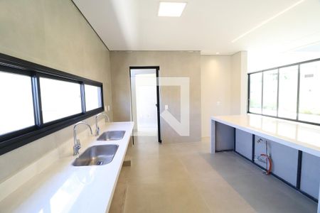 Cozinha de casa de condomínio para alugar com 6 quartos, 370m² em Jardim Sul, Uberlândia