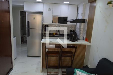 Cozinha de apartamento à venda com 3 quartos, 78m² em Gardênia Azul, Rio de Janeiro