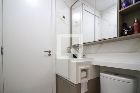 Banheiro Social de apartamento à venda com 2 quartos, 37m² em Vila Inglesa, São Paulo