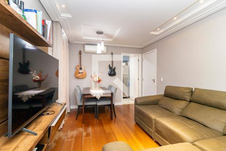 Sala de apartamento à venda com 2 quartos, 50m² em Itaquera, São Paulo