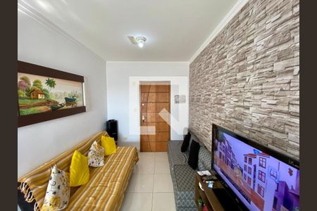 Sala de apartamento para alugar com 1 quarto, 48m² em Maracanã, Praia Grande