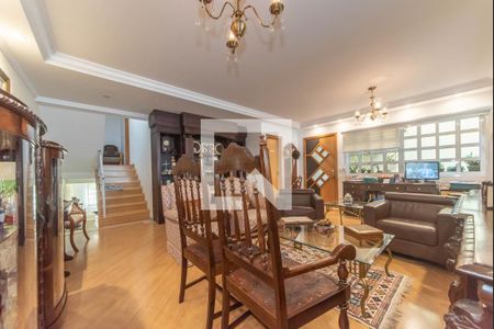 Sala de casa à venda com 4 quartos, 300m² em Cursino, São Paulo