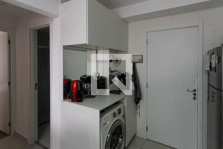 Cozinha e Área de Serviço de apartamento para alugar com 2 quartos, 33m² em Vila Ema, São Paulo