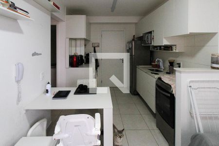 Sala de apartamento para alugar com 2 quartos, 33m² em Vila Ema, São Paulo
