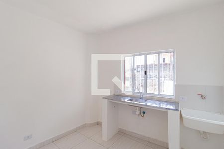 Cozinha e área de serviço de casa para alugar com 1 quarto, 40m² em Vila Santo Antônio, Carapicuíba