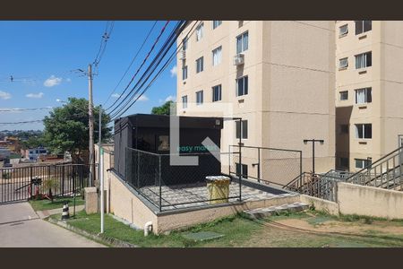 Mercadinho - Área Comum de apartamento para alugar com 2 quartos, 45m² em Cerâmica, Nova Iguaçu