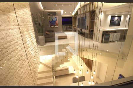 Corredor de apartamento à venda com 2 quartos, 305m² em Centro, Campinas