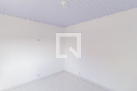 Quarto de casa para alugar com 1 quarto, 60m² em Vila Santo Antônio, Carapicuíba