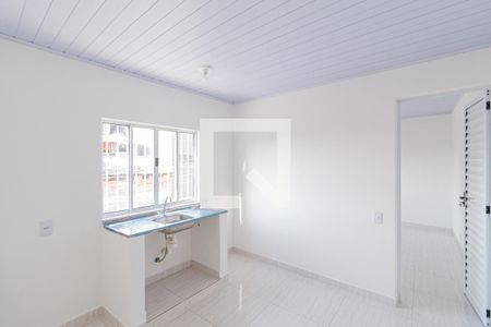 Sala/Cozinha de casa para alugar com 1 quarto, 60m² em Vila Santo Antônio, Carapicuíba