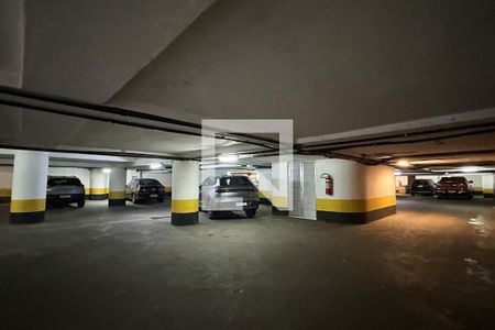 Garagem de apartamento para alugar com 3 quartos, 170m² em Copacabana, Rio de Janeiro