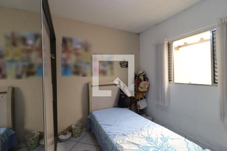 Quarto 2 de casa à venda com 2 quartos, 257m² em Vila Guaraciaba, Santo André