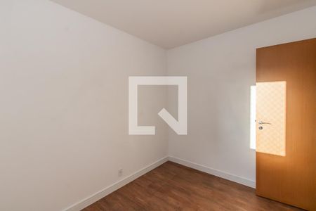 Quarto 2 de apartamento para alugar com 2 quartos, 60m² em Jardim Colonial, São Paulo