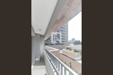 Varanda de kitnet/studio à venda com 1 quarto, 23m² em Vila Cordeiro, São Paulo