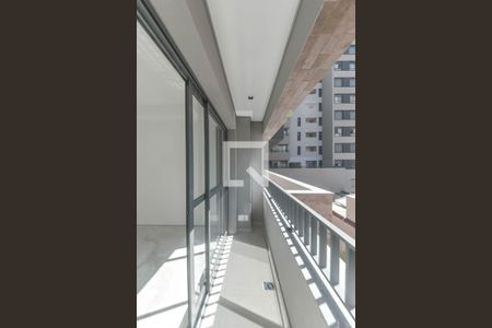 Varanda de kitnet/studio à venda com 1 quarto, 23m² em Vila Cordeiro, São Paulo