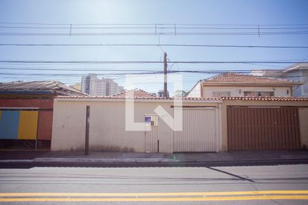 Fachada de casa à venda com 5 quartos, 256m² em Chora Menino, São Paulo