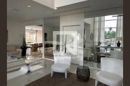 Apartamento à venda com 3 quartos, 230m² em Vila Mariana, São Paulo