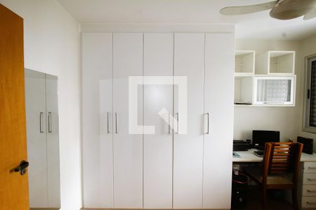 Quarto 1 - Armários de apartamento à venda com 4 quartos, 170m² em Gutierrez, Belo Horizonte