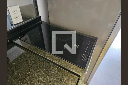 Cozinha de kitnet/studio para alugar com 1 quarto, 23m² em Paraíso, São Paulo
