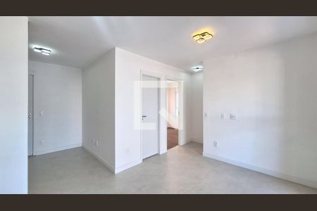 Sala/Cozinha de apartamento à venda com 2 quartos, 54m² em Barra Funda, São Paulo