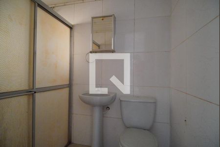 Banheiro de casa para alugar com 2 quartos, 200m² em Sarandi, Porto Alegre