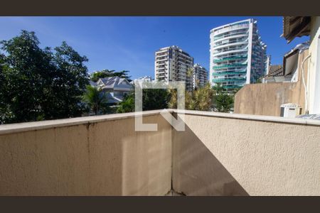 Sacada da Suíte 2 de casa de condomínio para alugar com 4 quartos, 235m² em Recreio dos Bandeirantes, Rio de Janeiro