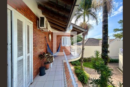 Sacada Suíte  de casa à venda com 3 quartos, 253m² em Cristo Rei, São Leopoldo