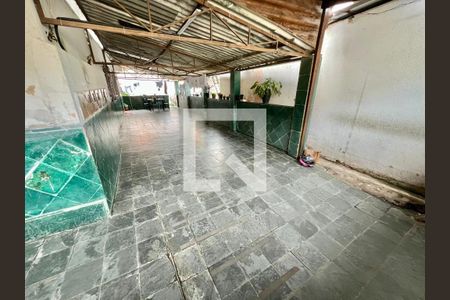Área Externa - Frente de casa à venda com 3 quartos, 483m² em Coqueiros, Belo Horizonte