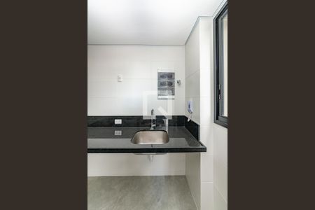Sala/Cozinha de apartamento à venda com 2 quartos, 57m² em Santa Efigênia, Belo Horizonte